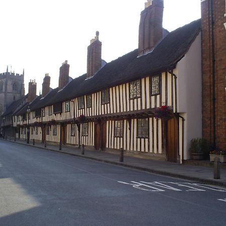 Avonpark House Bed & Breakfast Stratford-upon-Avon Exterior foto