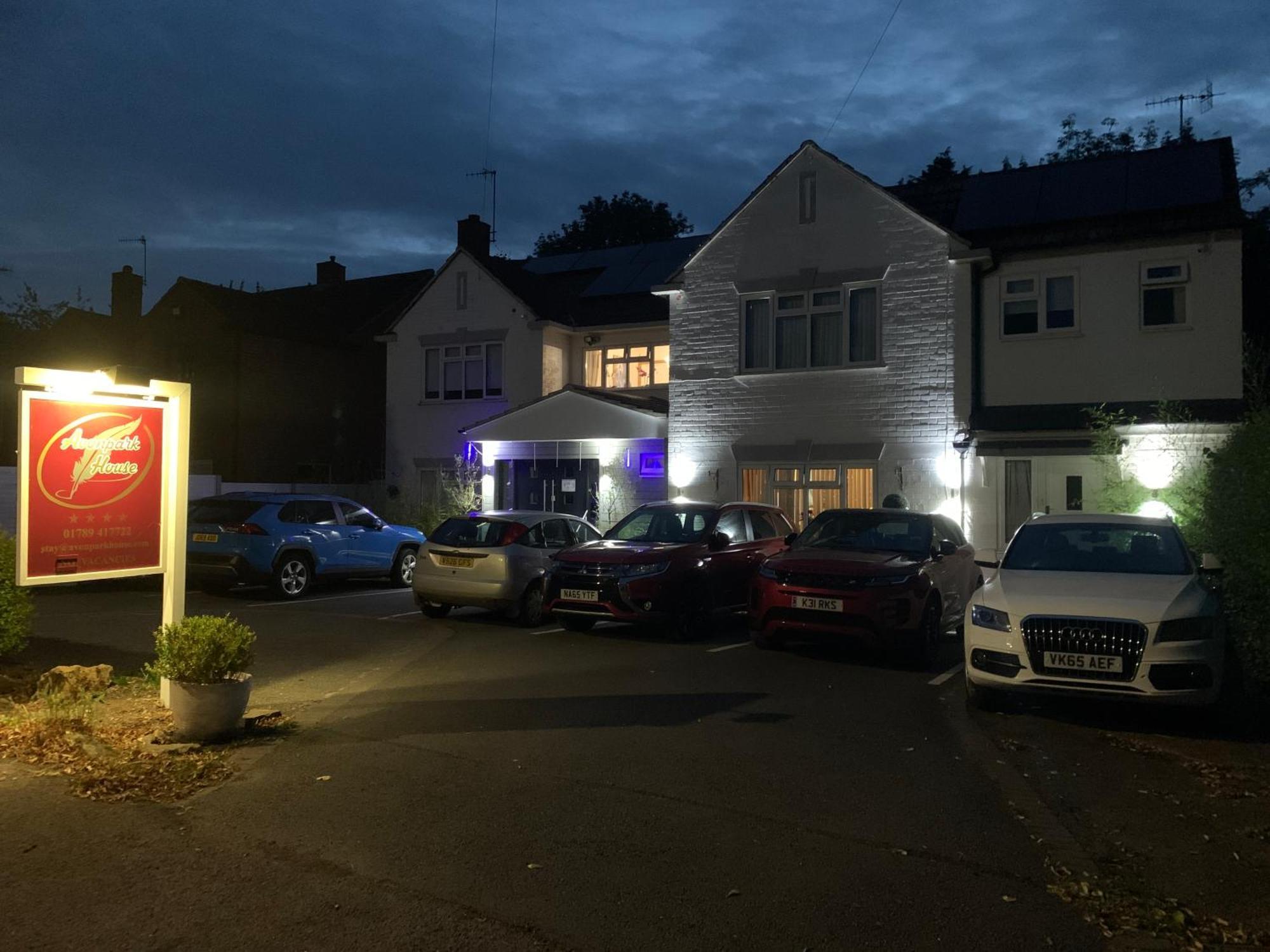 Avonpark House Bed & Breakfast Stratford-upon-Avon Exterior foto